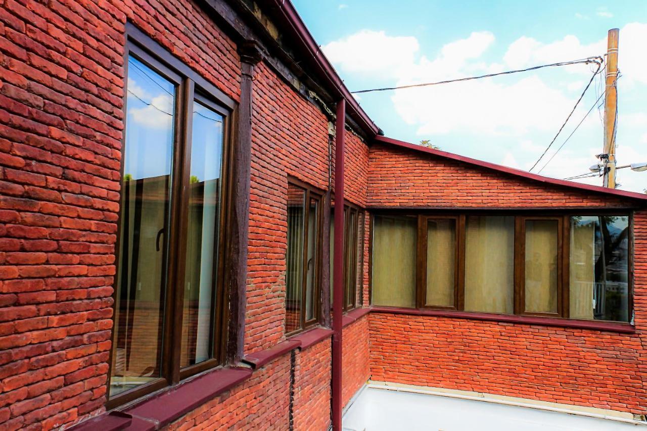 Apartment Old House Khudadova